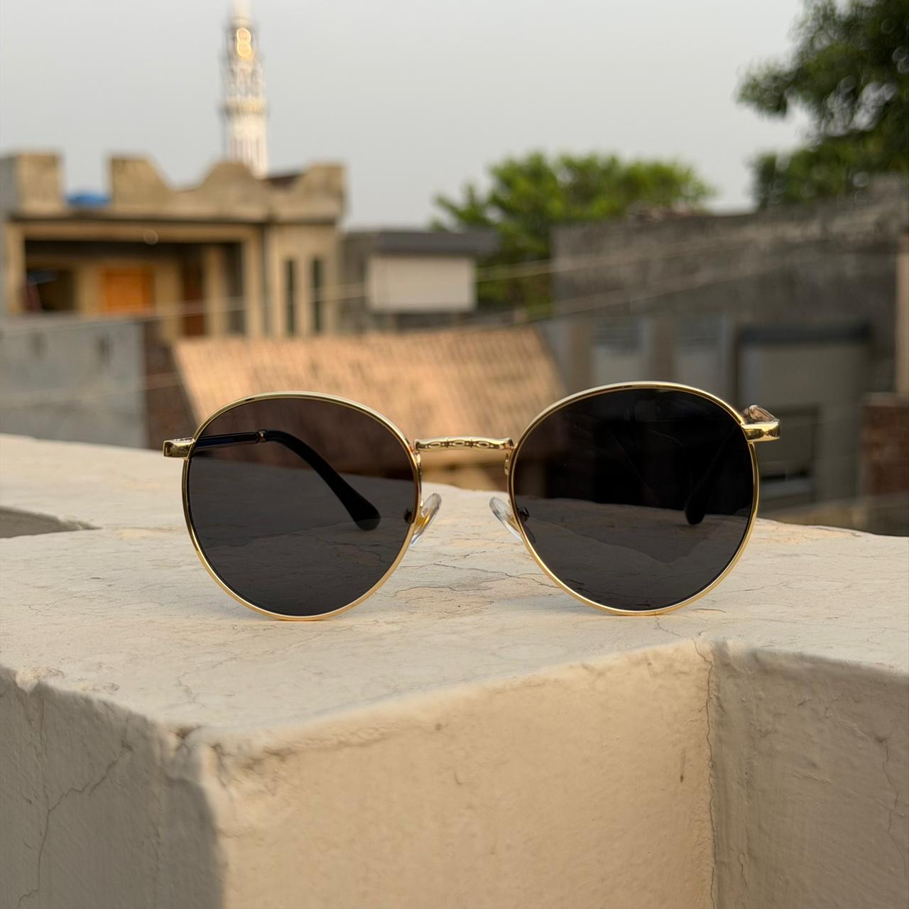 Retro Round Gold-Frame Sunglasses | Classic Vintage Style