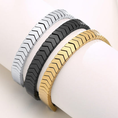 Minimalist Chevron Arrow Bracelet - Adjustable